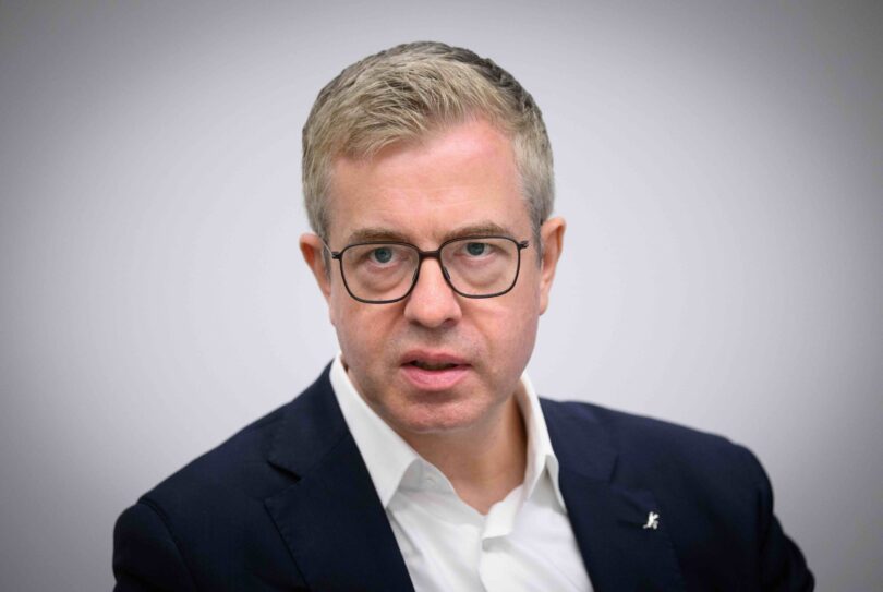 Berlin möchte einen Verfassungstreue-Check für Beamte einführen.